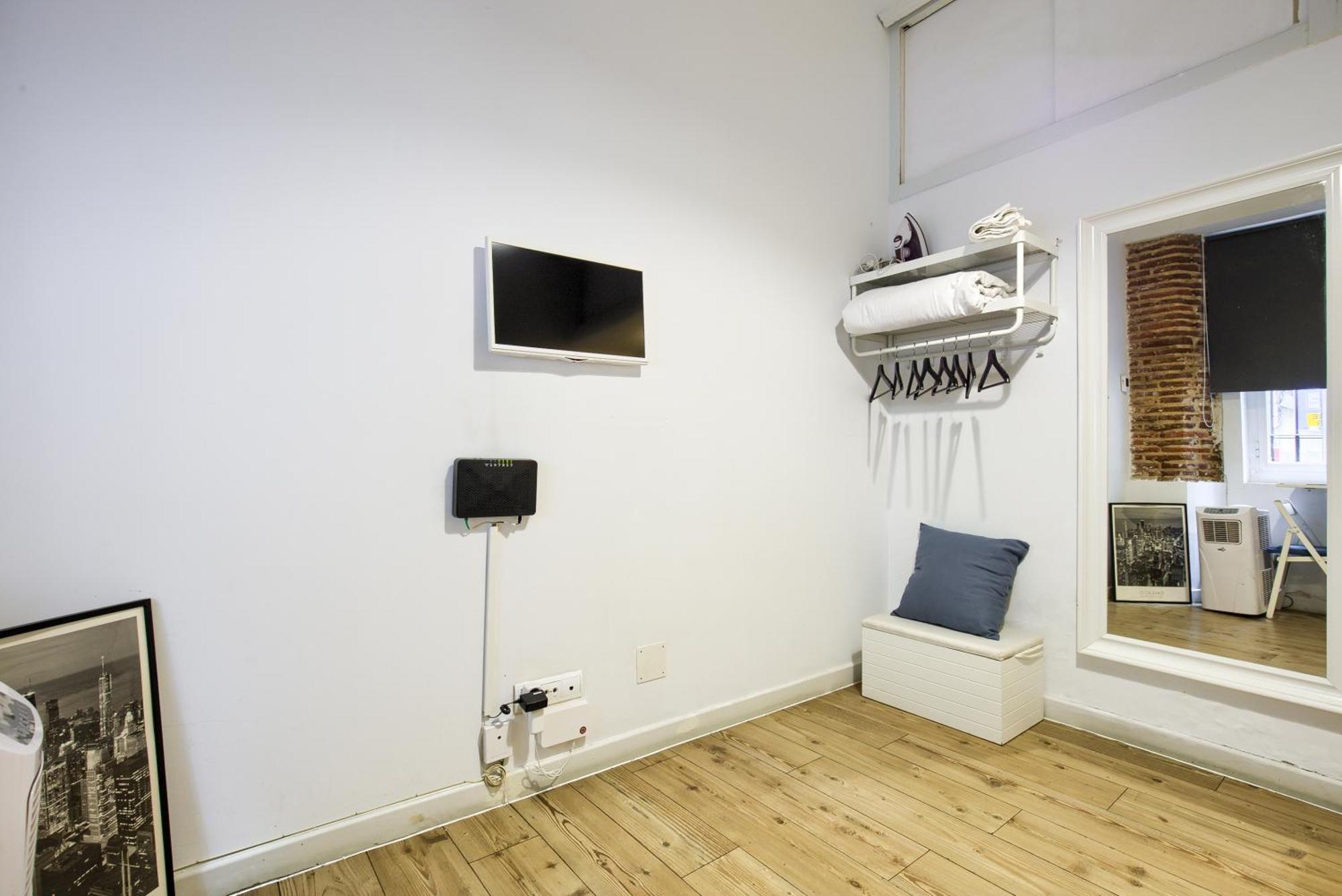 Intimo Estudio En Madrid, Centro, 2Pax, Wifi & Tv المظهر الخارجي الصورة
